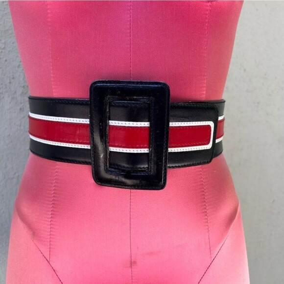 Escada Belt Women\'s Small LeatherBlack Blue Made in West Germany